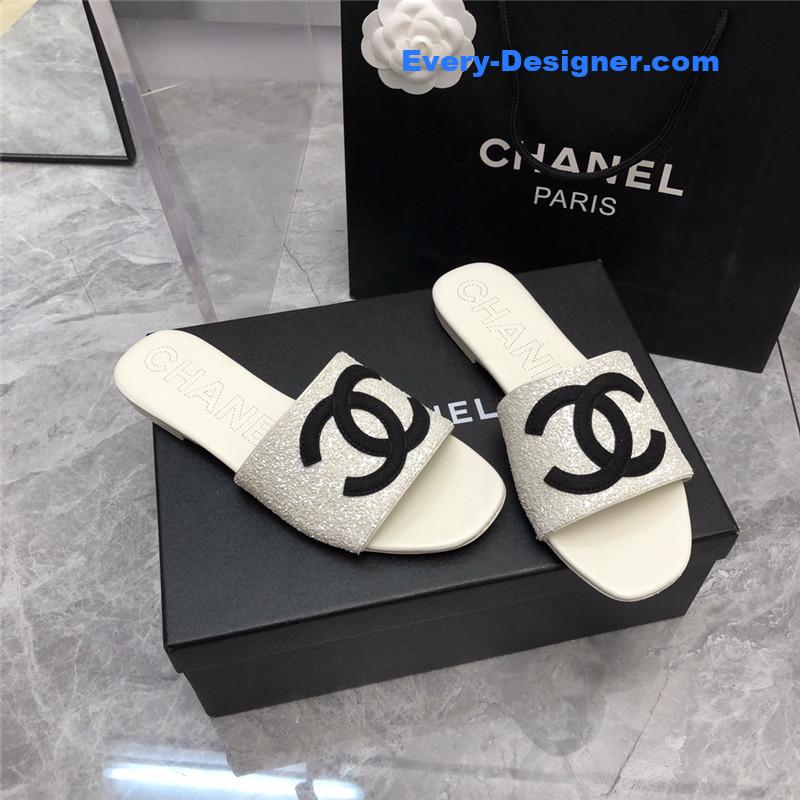 CC classic holiday style slippers