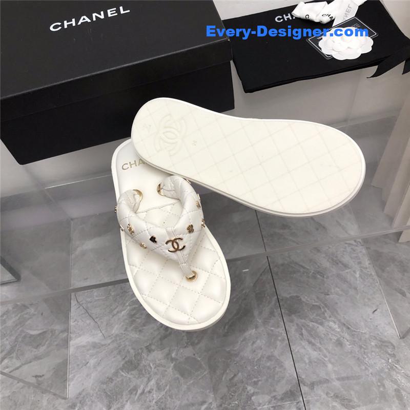 CC explosion Iogo slippers