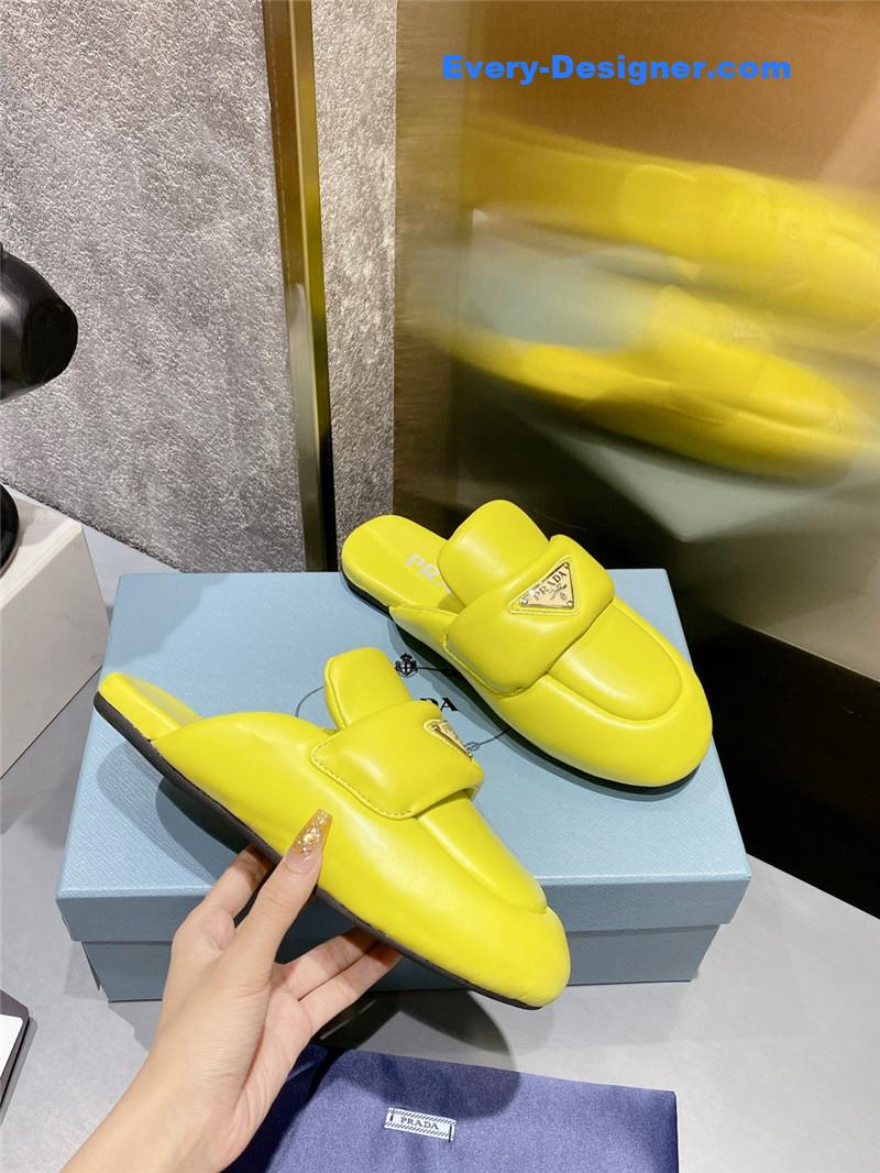 Pra*a foam sole mules