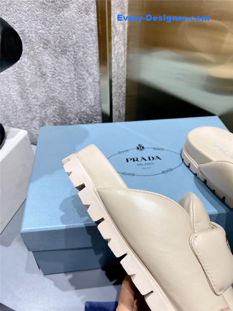 Pra*a foam sole mules