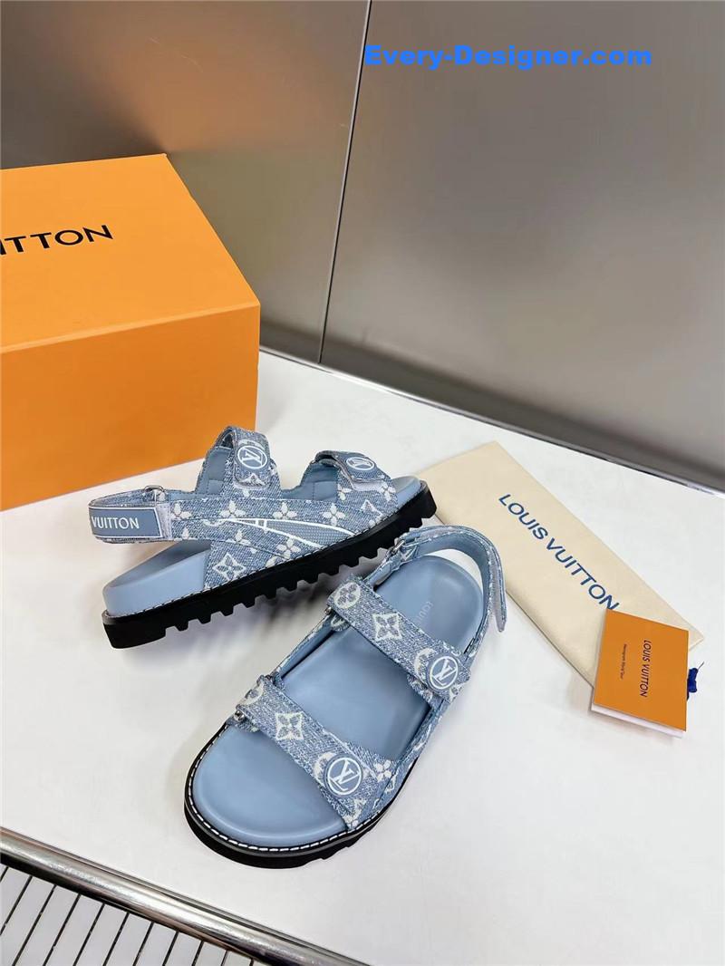 l0vis Vvtt0n lv spring summer beach sandals
