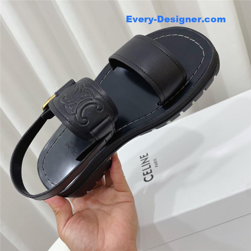 Ce1i*e clea triomphe black leather sandal
