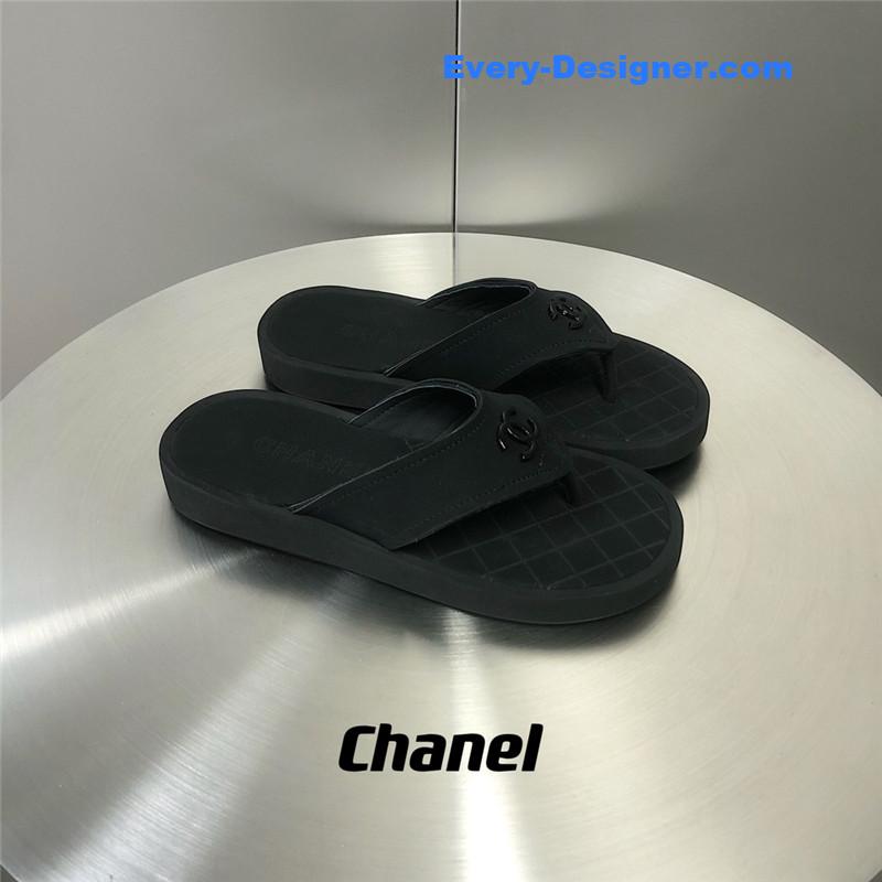 CC flip flops