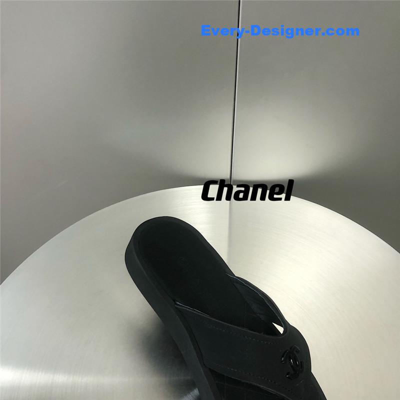 CC flip flops