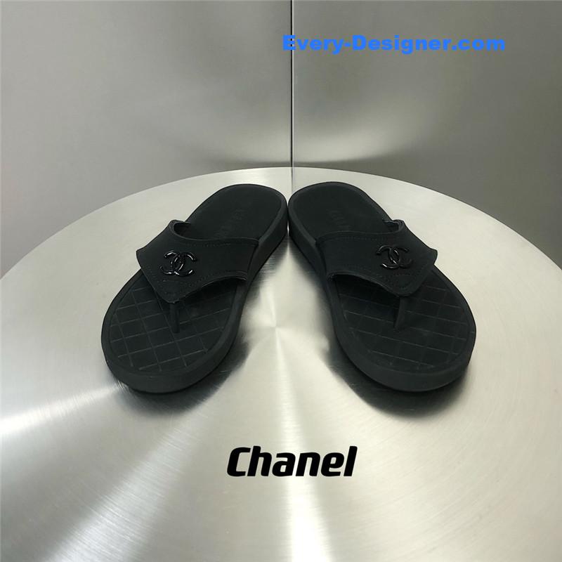 CC flip flops