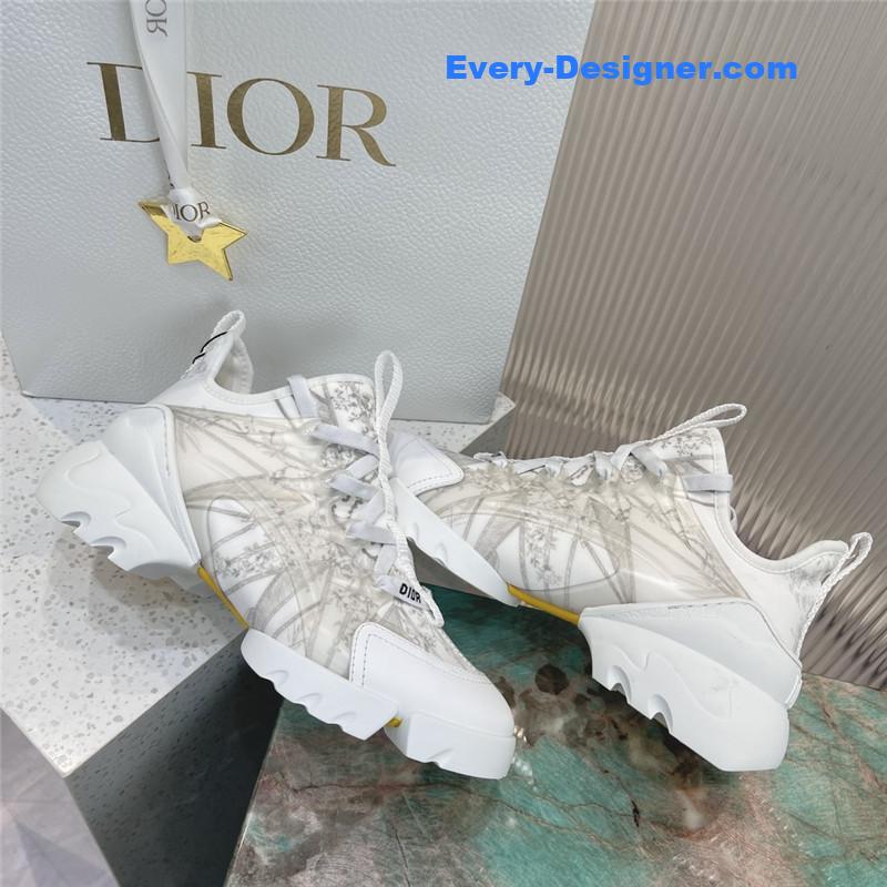 D10r old shoes