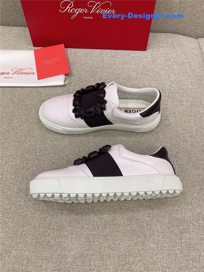roger u1u1er new d1am0nd buckle casual shoes