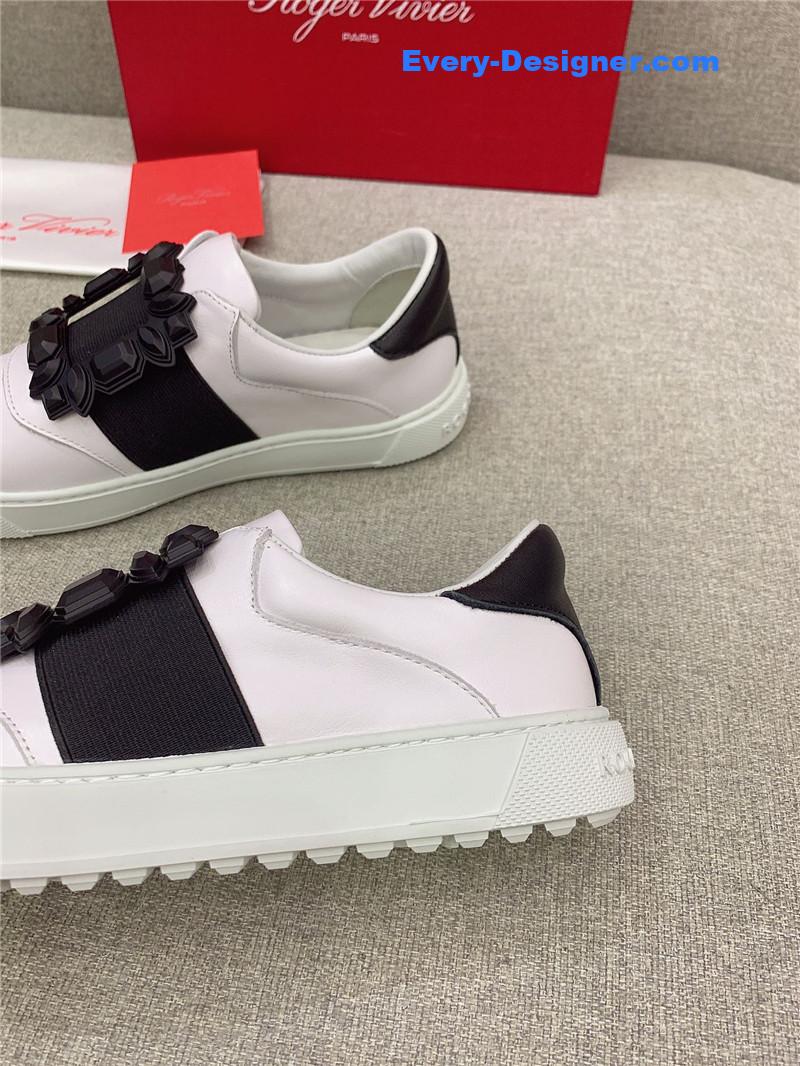 roger u1u1er new d1am0nd buckle casual shoes