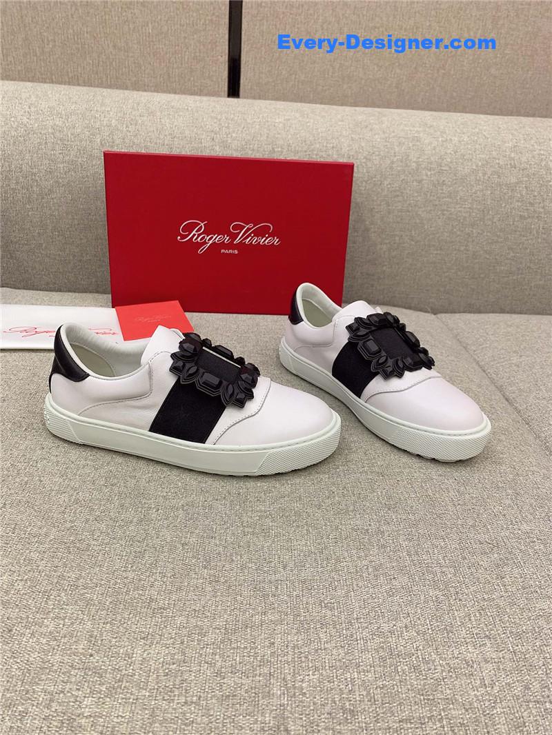 roger u1u1er new d1am0nd buckle casual shoes