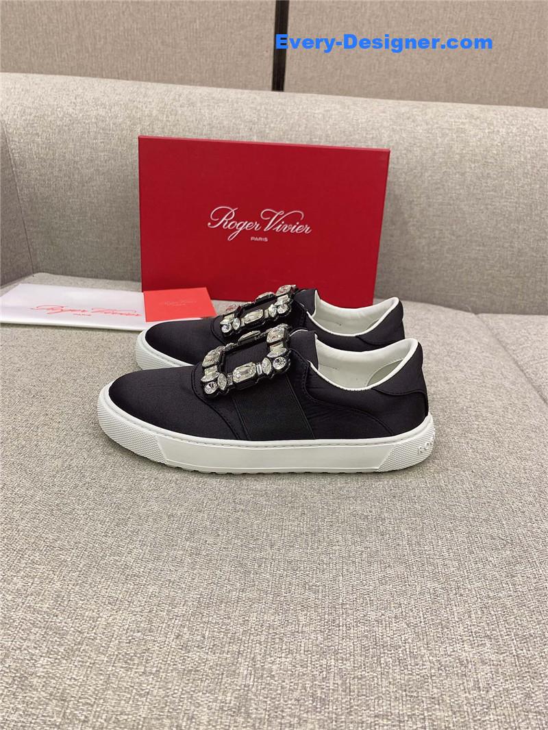roger u1u1er new d1am0nd buckle casual shoes