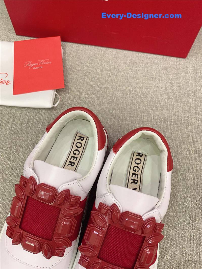 roger u1u1er new d1am0nd buckle casual shoes