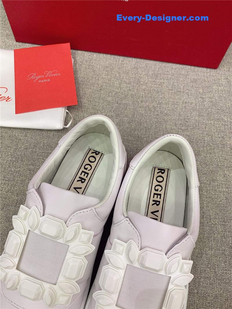 roger u1u1er new d1am0nd buckle casual shoes