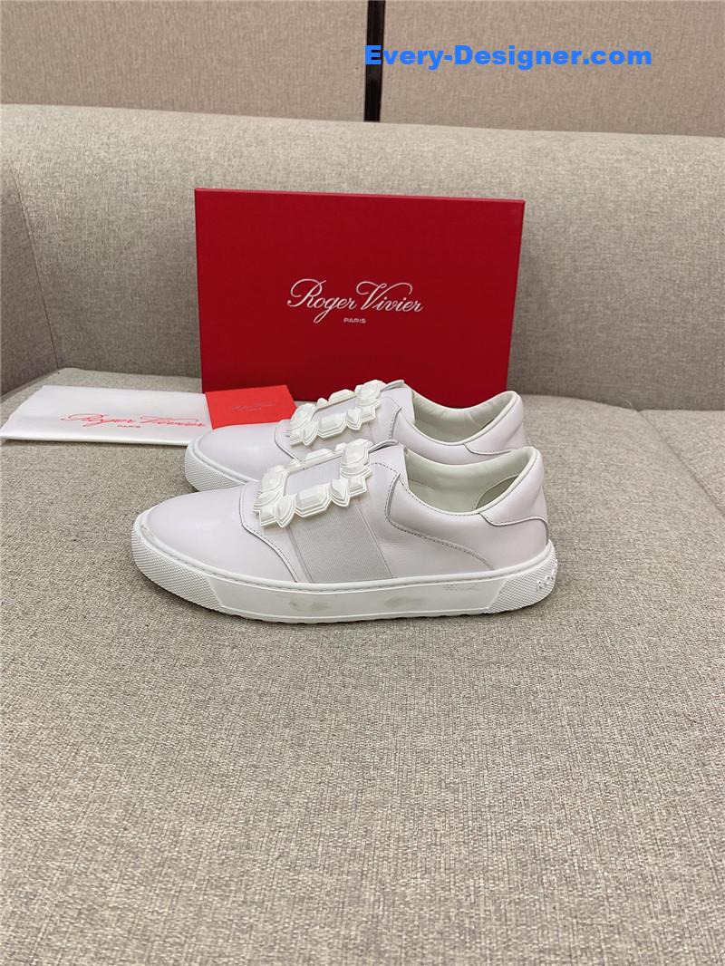 roger u1u1er new d1am0nd buckle casual shoes