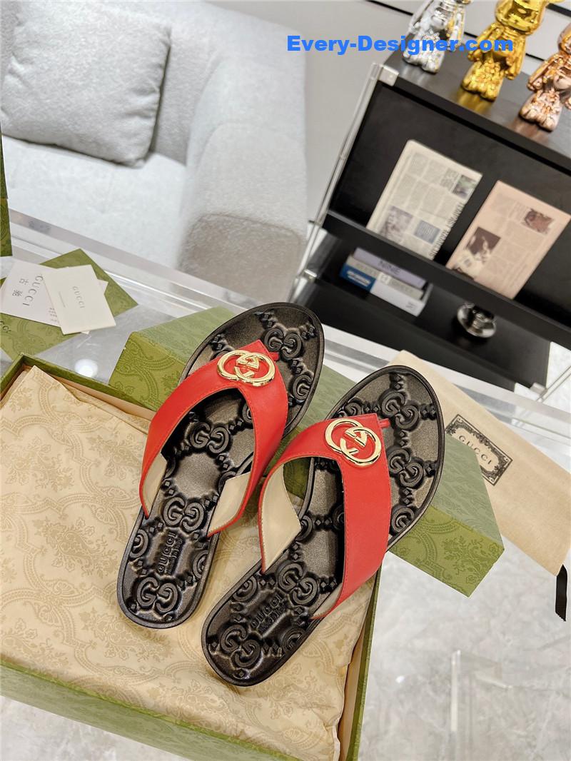 Gvc*1 interlocking double g flip flops