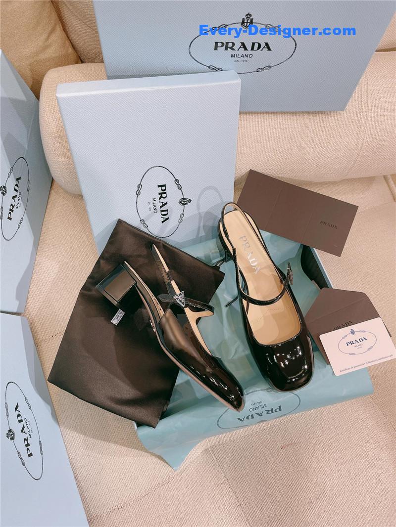 Pra*a patent leather back strap mary jane round toe sandals