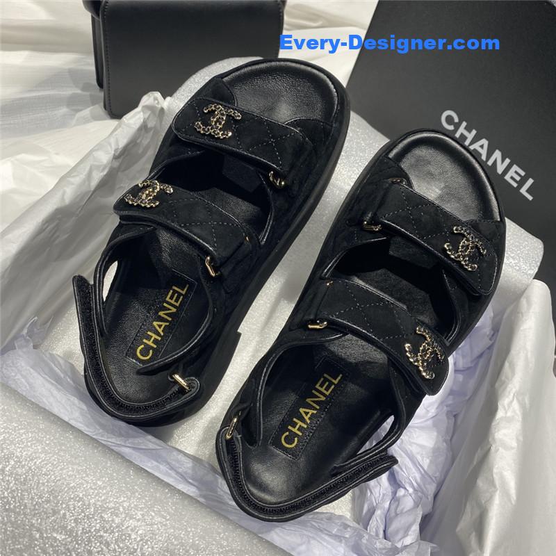 CC bow beach sandals