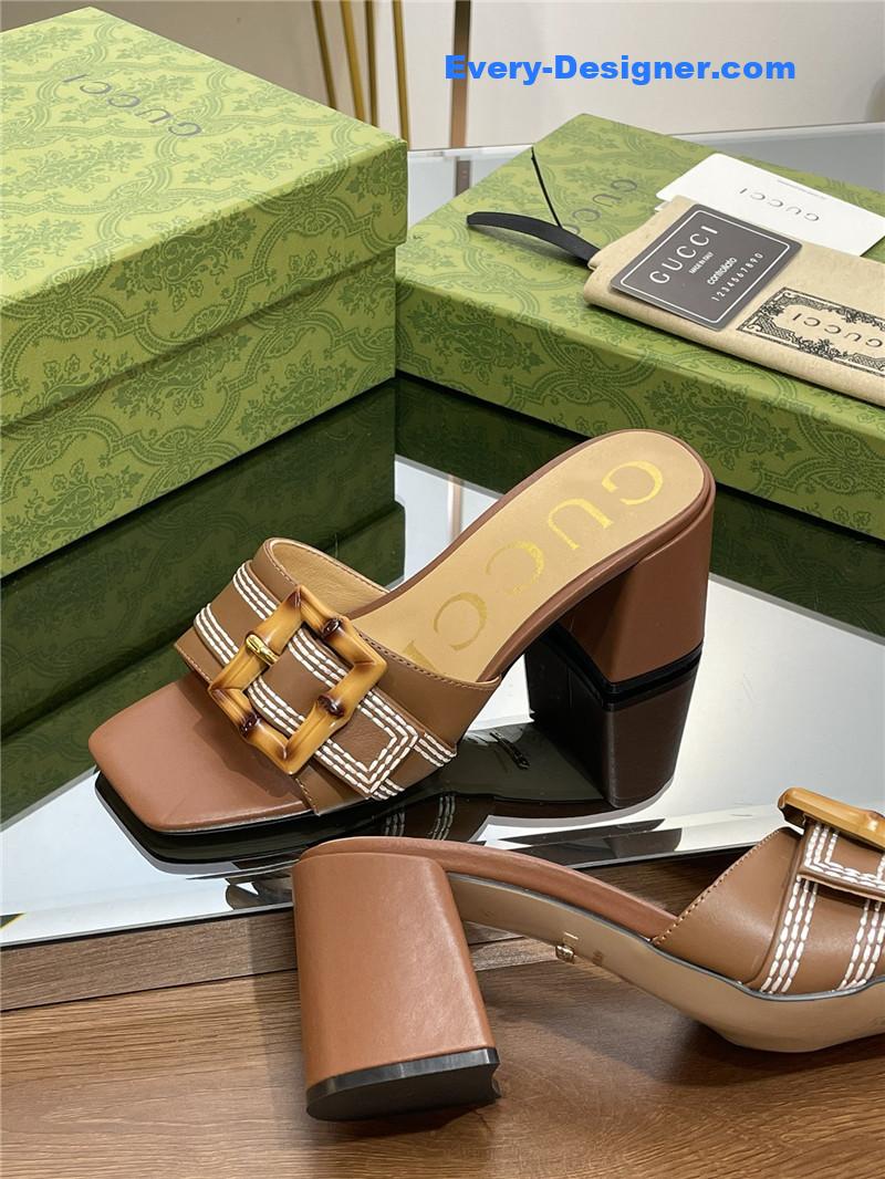 Gvc*1 chunky heel bamboo buckle sandals