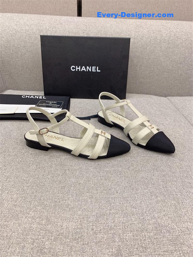 CC new pointed sandals