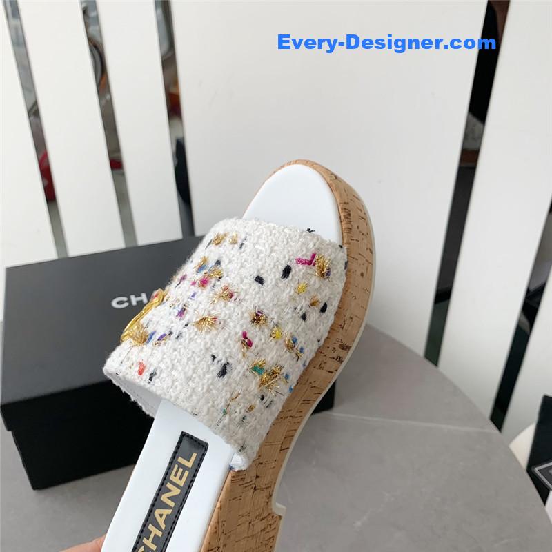 CC rhombus thick-soled flip flops