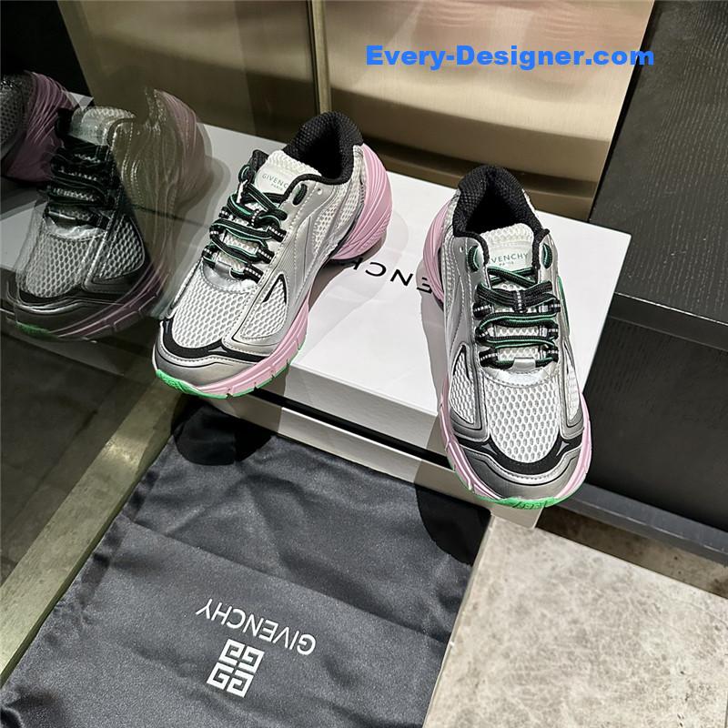 Givenchy spring and summer catwalk new sneakers