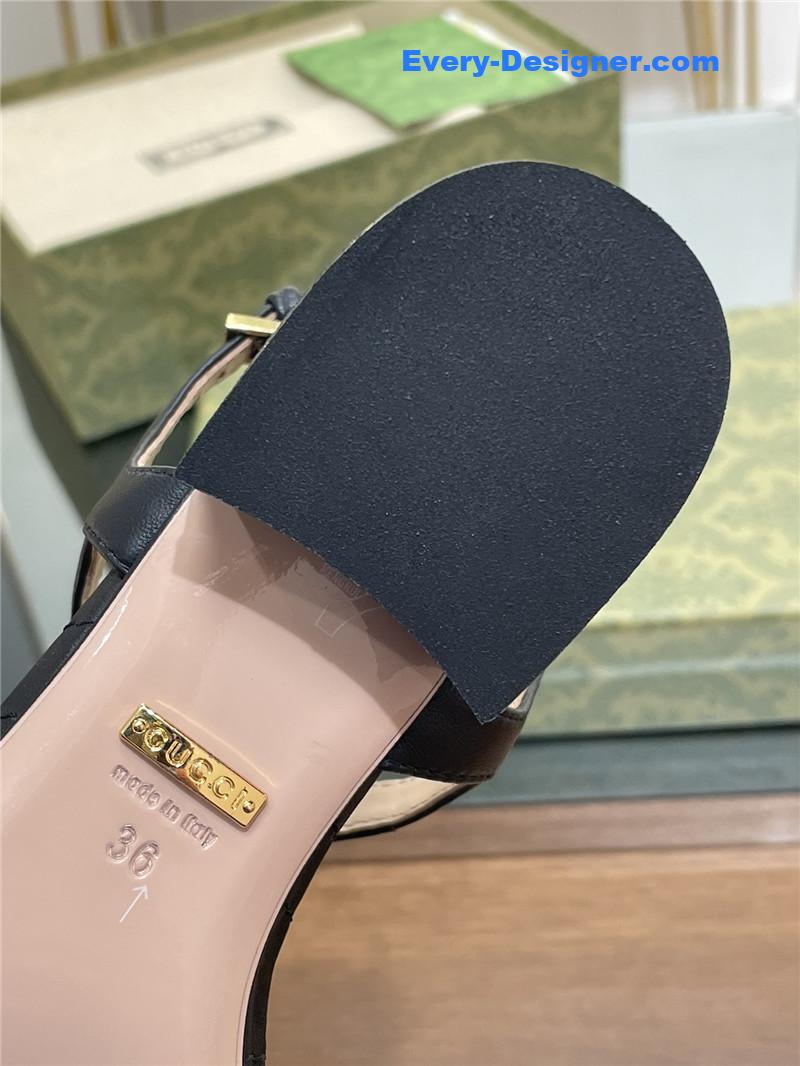 Gvc*1 classic gg buckle sandals