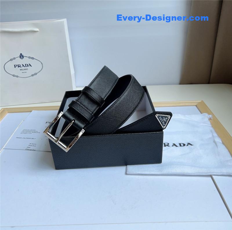 Pra*a enamelled metal triangle logo belt