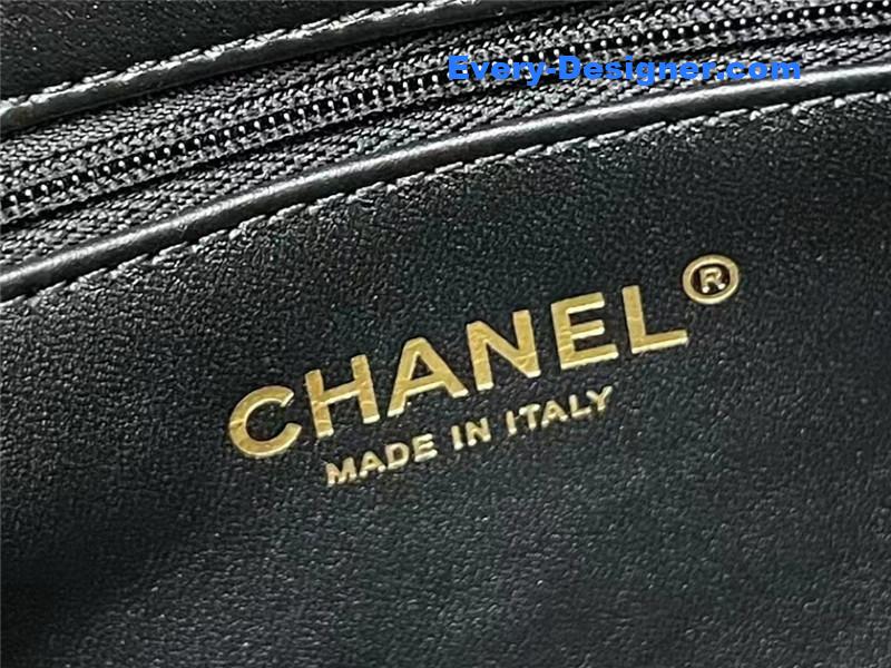 Ch**el cf handle mini bag