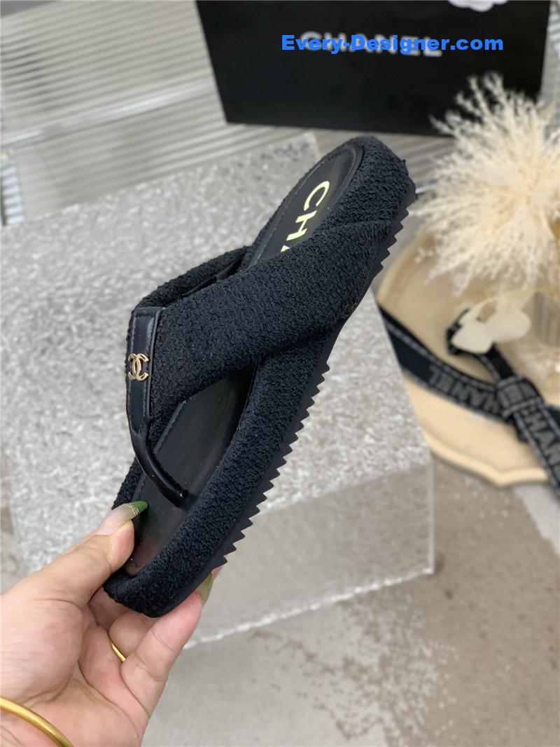 CC flip logo flops