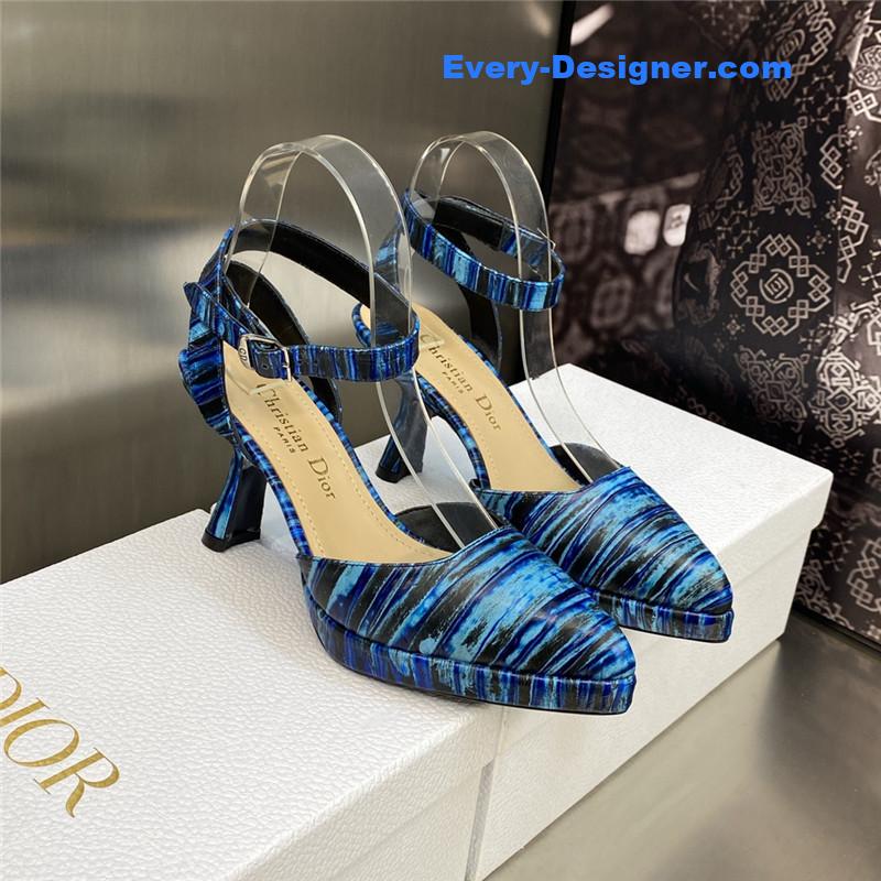 D10r metal buckle platform muller women’s sandals