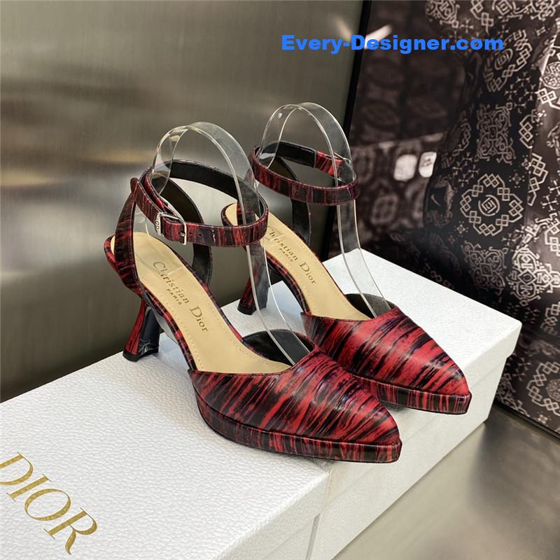 D10r metal buckle platform muller women’s sandals