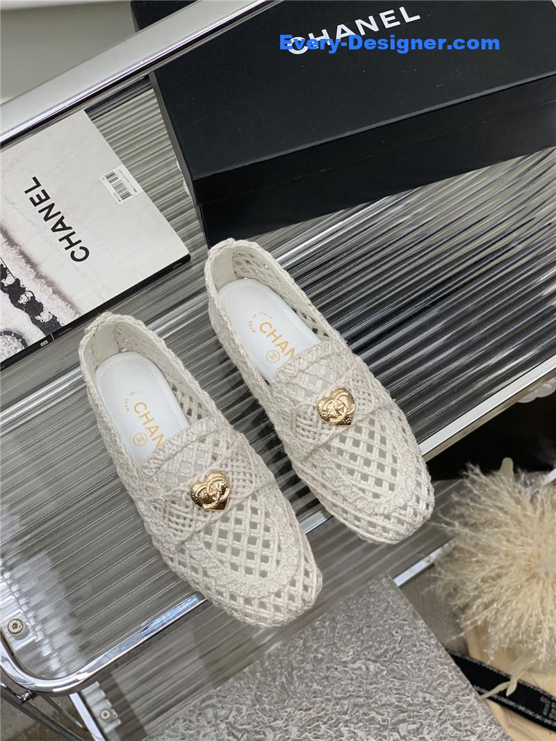 CC hollow Roman slippers