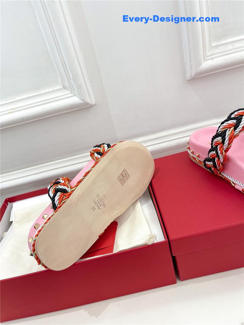 Va1e*ntin0 hand woven slippers
