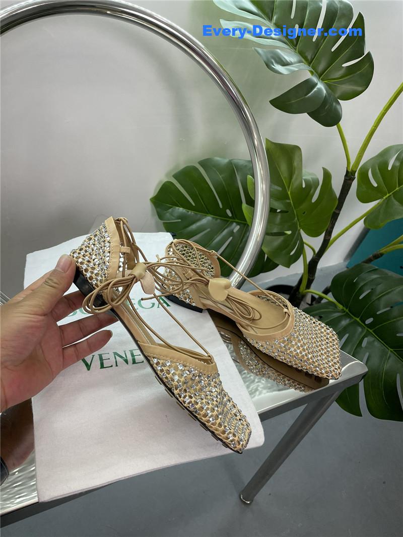 b0tt*ga ven*ta new mesh D1am0nd roman series sandals