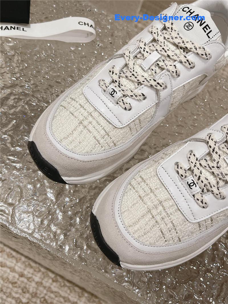 Ch**el white low top trainer