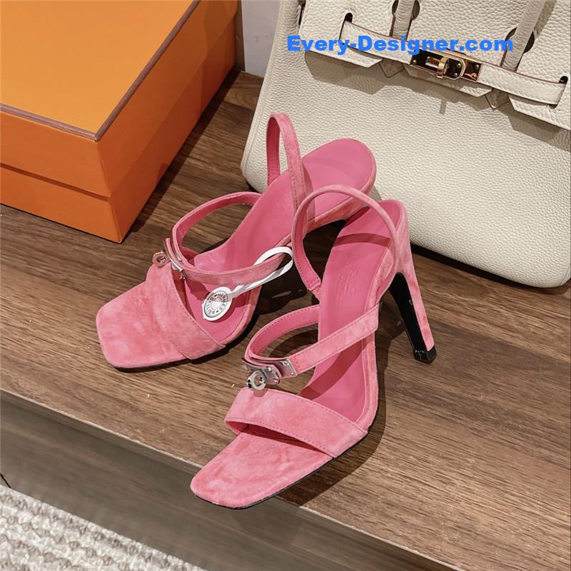 H**me5 glamor sandals