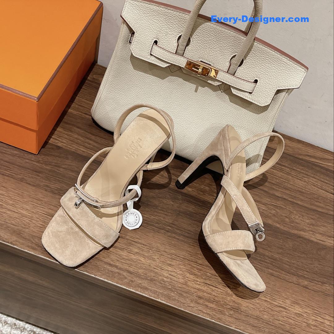 H**me5 fashion versatile sandals