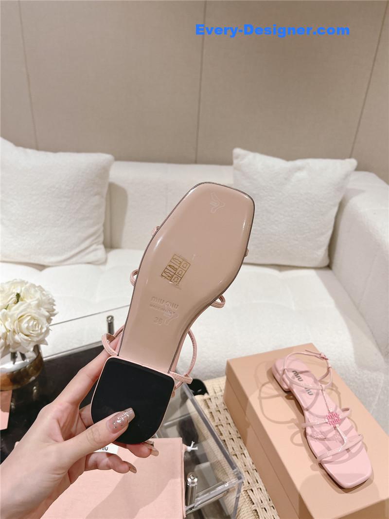 M1um1u new sandals