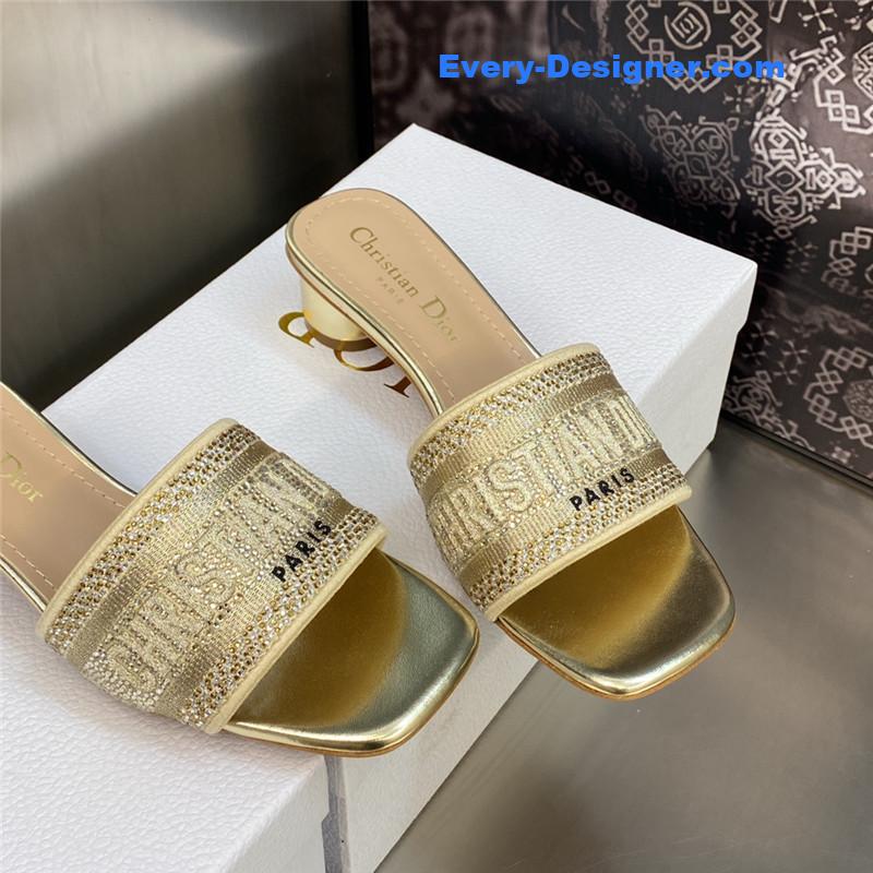 D10r new flip flops color matching women’s shoes