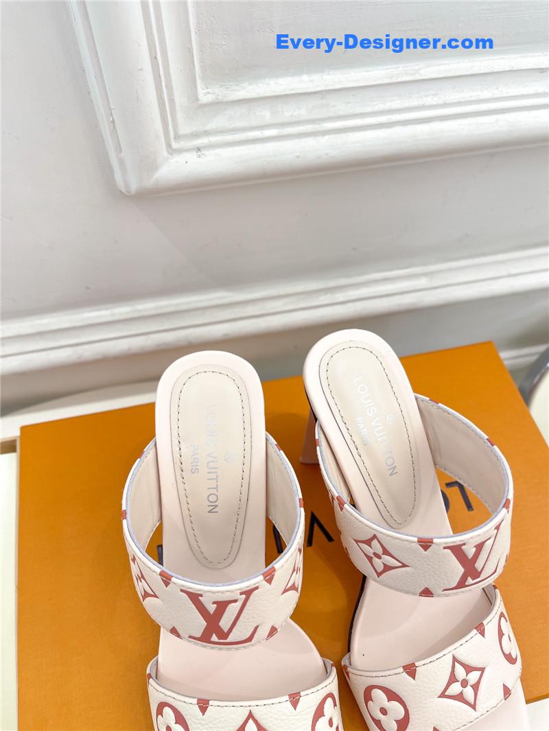 l0vis Vvtt0n lv plum blossom heel embossed sandals