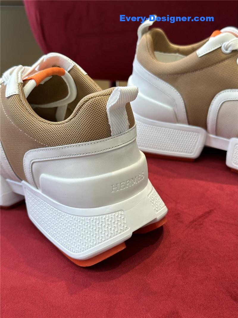 H**me5 new sneakers