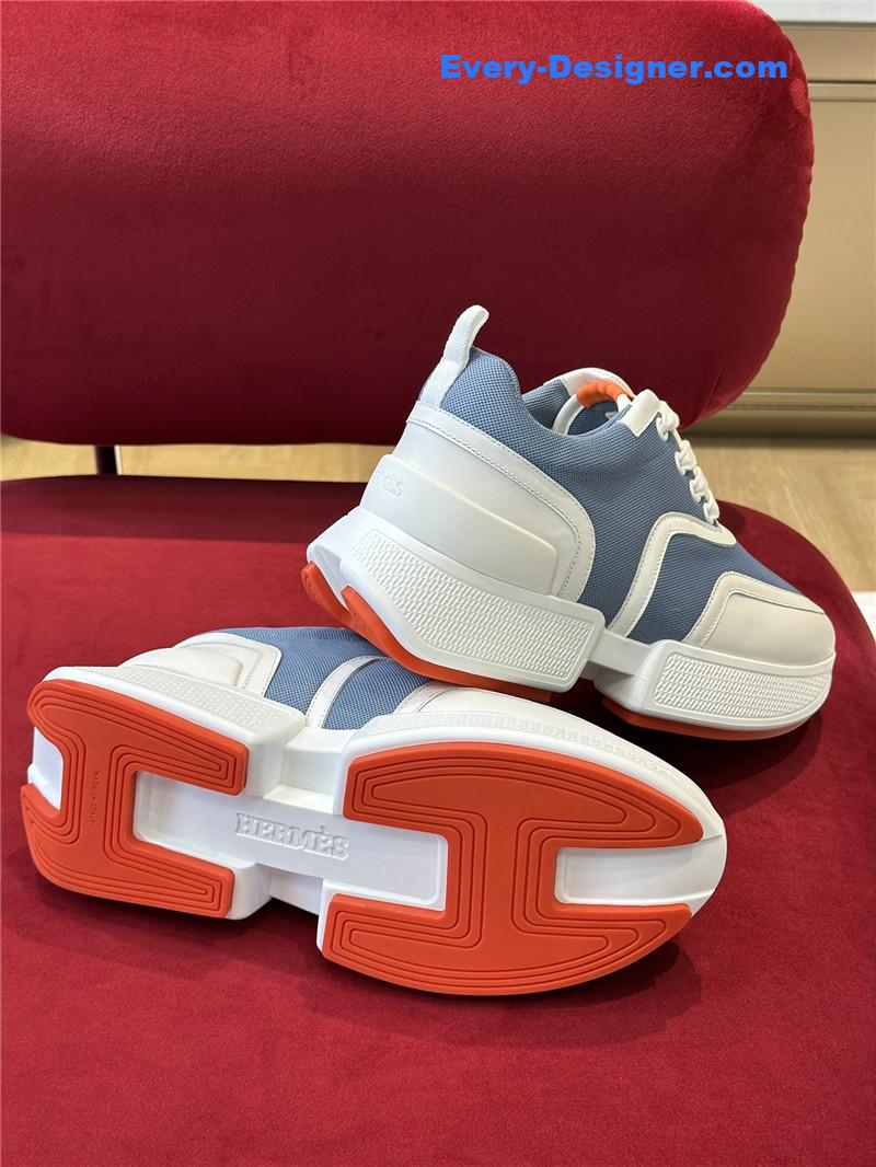 H**me5 new sneakers