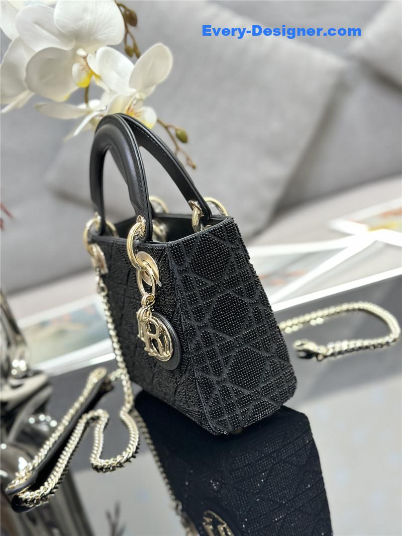 lady D10r triple embroidered beads tube bag