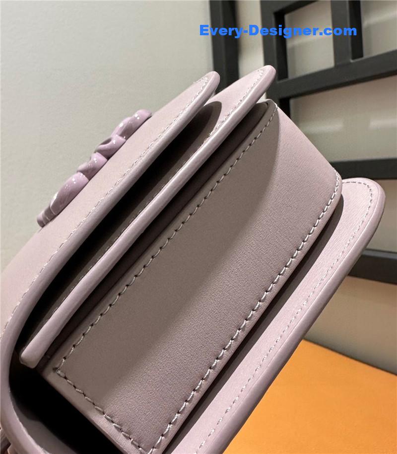 L0ew* goya bag
