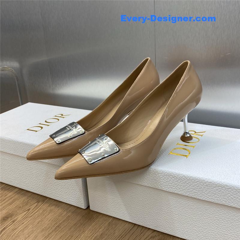 D10r cd letter logo high heel sandals