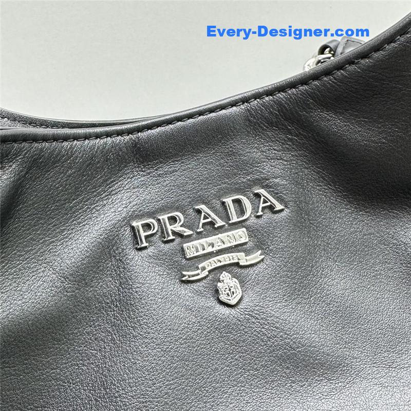 Pra*a hobo bag
