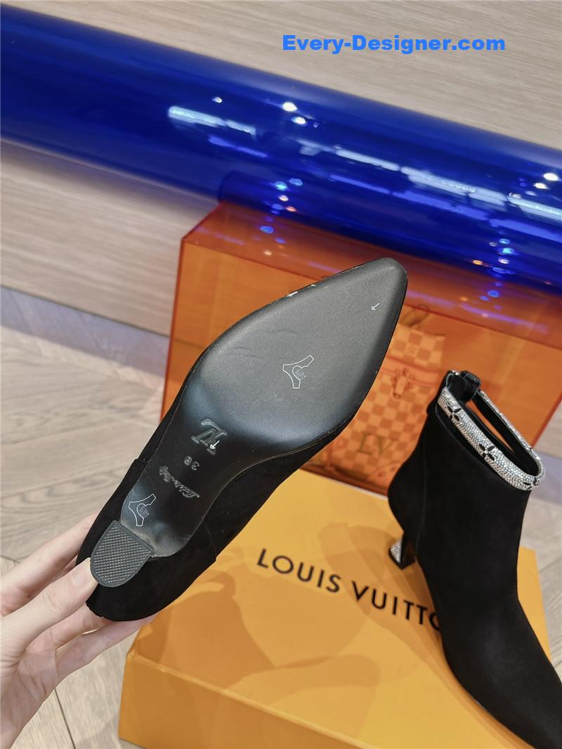 l0vis Vvtt0n lv logo printed short boots