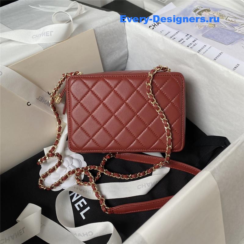 Ch**el camera bag