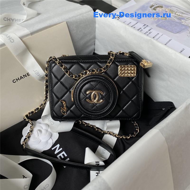 Ch**el camera bag