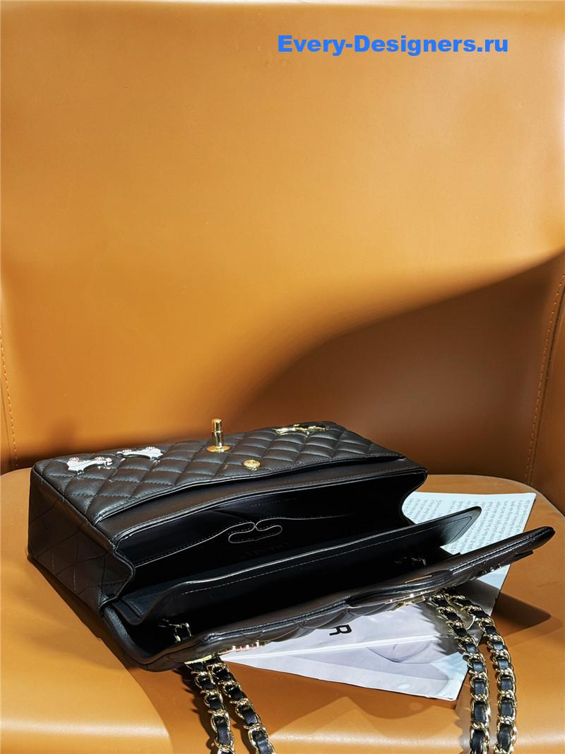 Ch**el cf badge bag