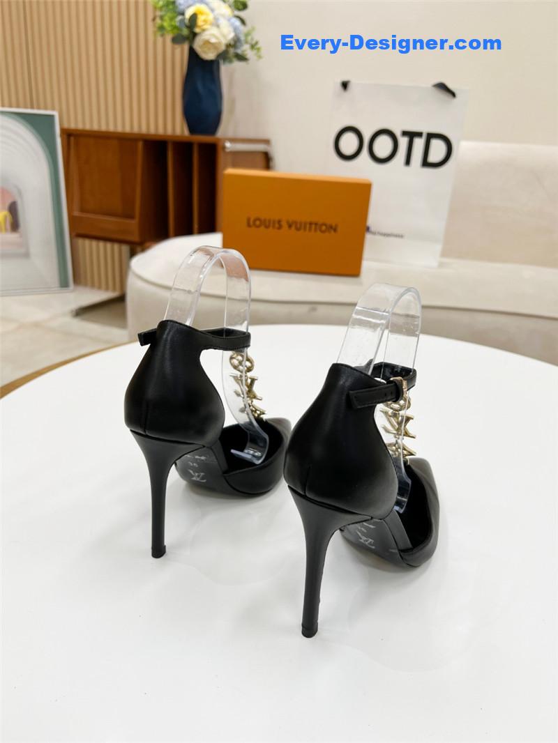 l0vis Vvtt0n lv metal chain high heels